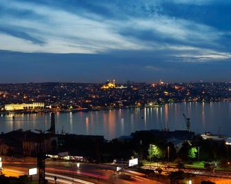 Daru Sultan Hotels Galata - Istanbul - Utomhus