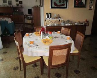 B&B Ponte Marchese - Caldogno - Restaurante