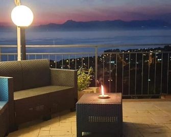 B&b Stella Del Cilento Rooms - Agropoli - Balcony
