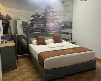 Cozi Hotel - Haiphong - Bedroom
