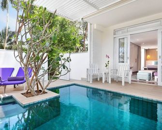 Avani Kalutara Resort - Kalutara - Piscina