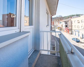 Apartment Mia - Knin - Balcón