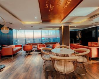 The Peninsula Chittagong Limited - Chittagong - Sala d'estar