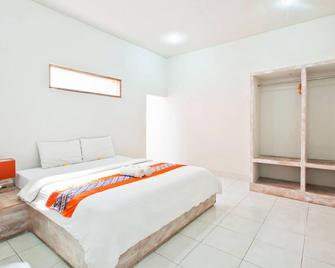 Cityzen Renon Hotel - Denpasar - Bedroom