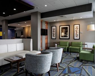 Holiday Inn Express & Suites Alabaster By IHG - Alabaster - Salónek