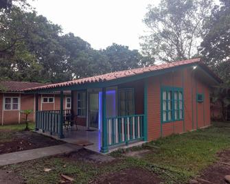 Hotel Campestre Camino Real Pereira - Pereira - Gebouw