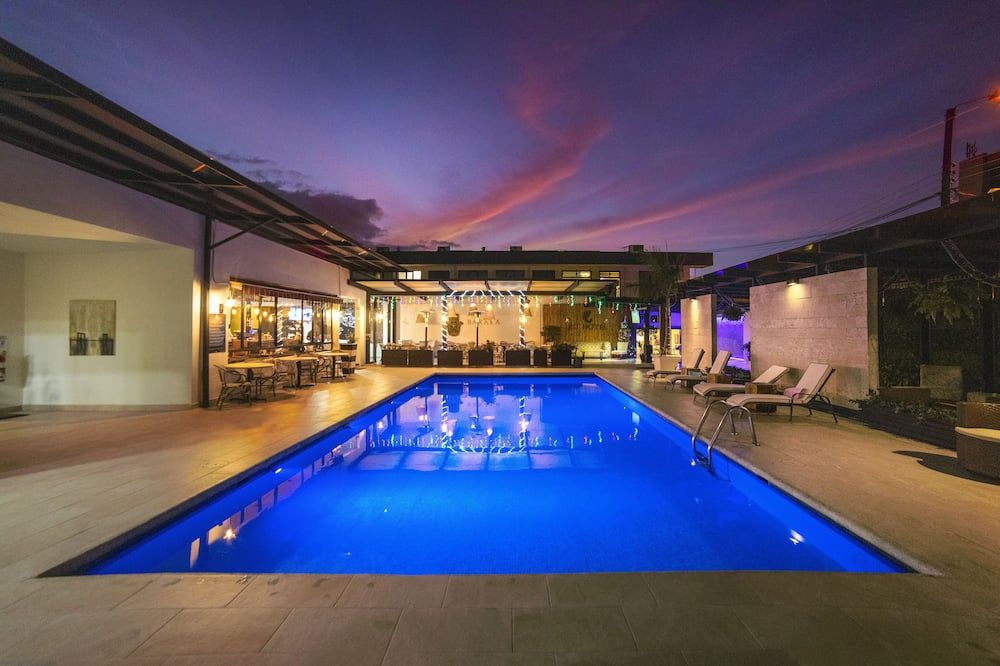 KC Hotel San José - סן חוזה - בריכה