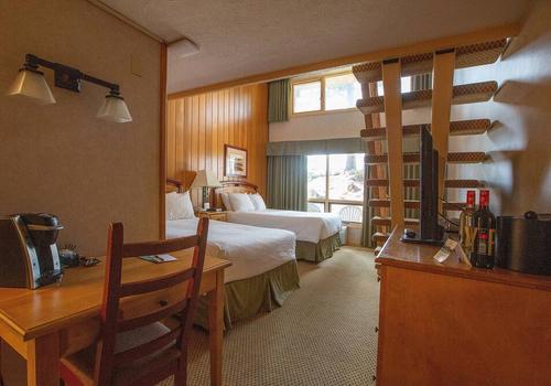 Rooms - Fairmont Hot Springs Resort