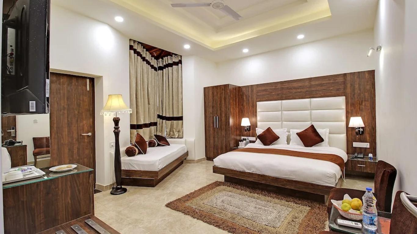 Wood castle Spa & Resort