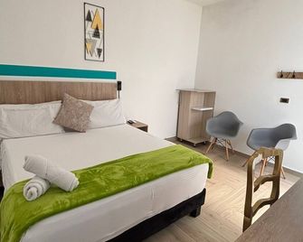 Hotel Casa Vecchia - San Antonio - Cali - กาลี