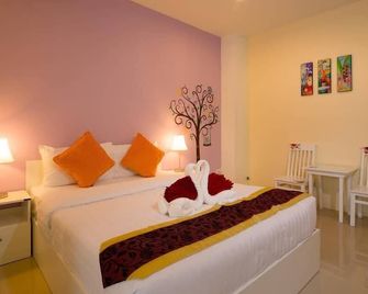 Petch Ranong at Town - Ranong - Schlafzimmer