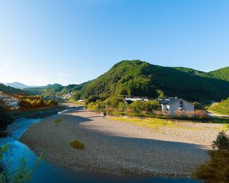 Watarase Onsen Hotel Sasayuri - Tanabe - Buiten zicht