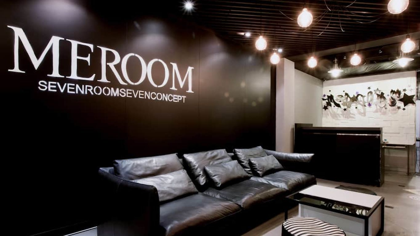 Me Room Hotel