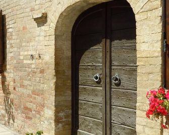 Agriturismo Il Borghetto - Montefalco - Outdoors view