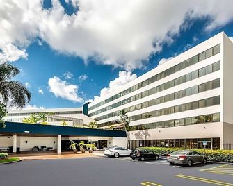 The Perfect Place to Stay! Close to Miami Art Museum, Pet Friendly, Free Shuttle - Miami - Edificio
