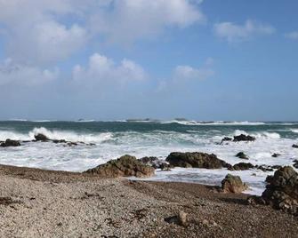 Shell Hill Deluxe Apartment in Coleraine - Coleraine - Beach