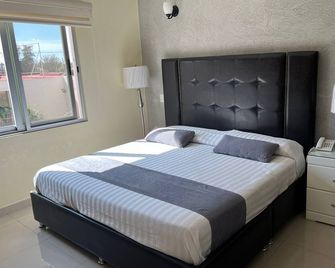 Hotel Tierra Roja - Arandas - Habitación