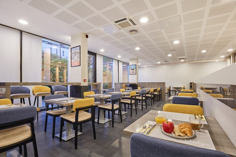 أبارت وتل أوداليز سيتي - ليون سنتر كونفلوونس