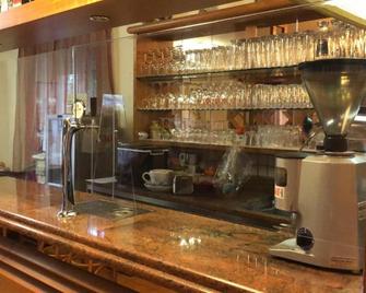 Hotel Garni Villa Magnolia - Nago–Torbole - Bar