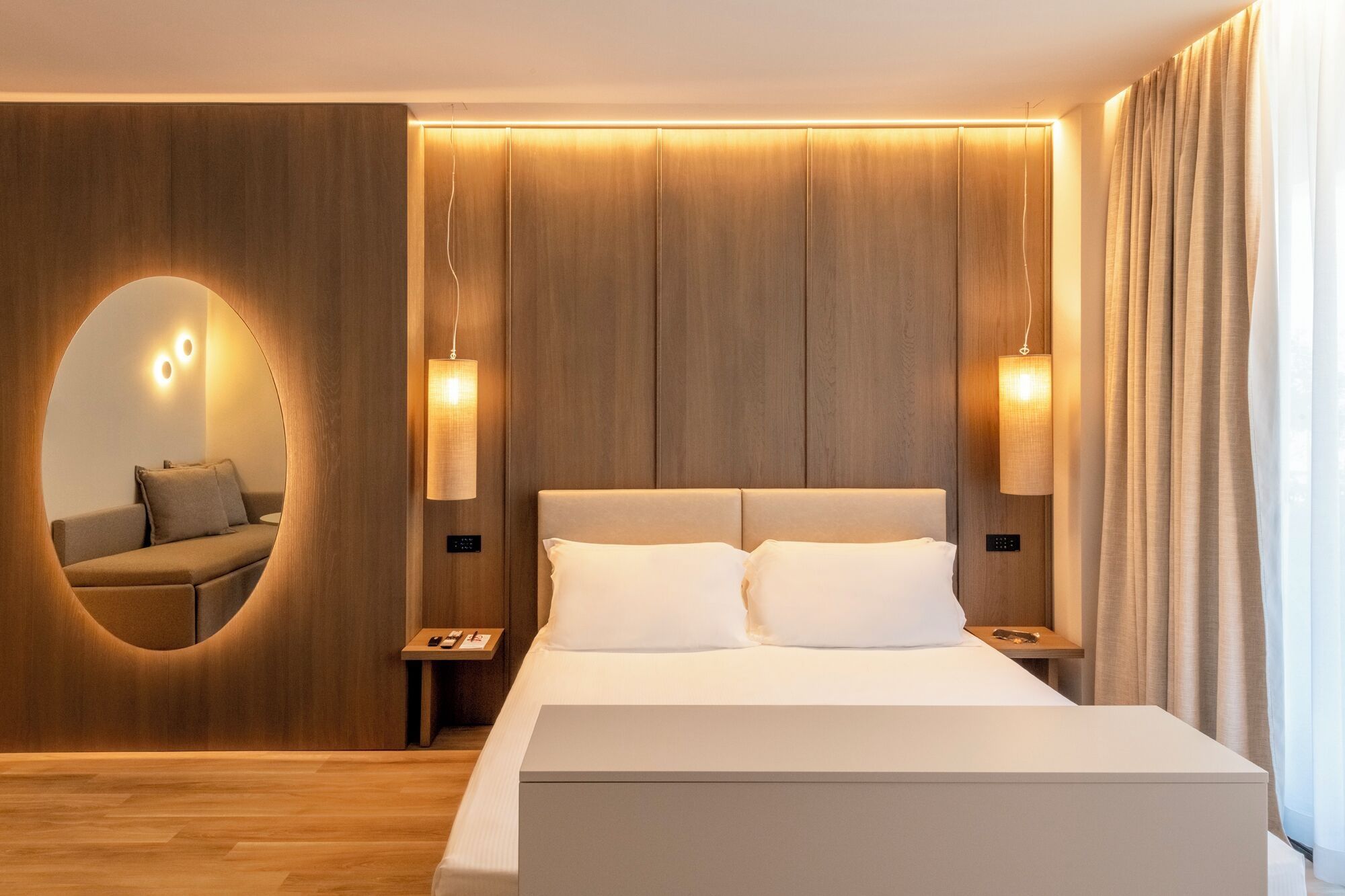 إنترناشونال هوتل آند سويت