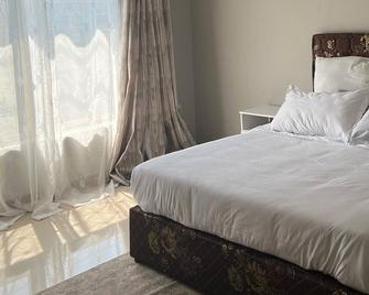 Family sized fully furnished home in the heart of Ndola City - Ndola - Schlafzimmer