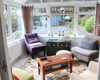 Eagles View Private Cottage - Betws Y Coed - Betws-y-Coed - Living room