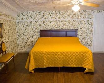 Object Hotel - 1A Loft - Bisbee - Bedroom