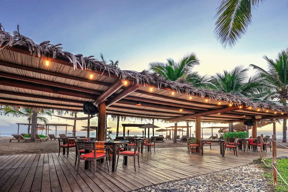 Las Palmas Luxury Villas - איקסטפה זיהואטנחו - פטיו