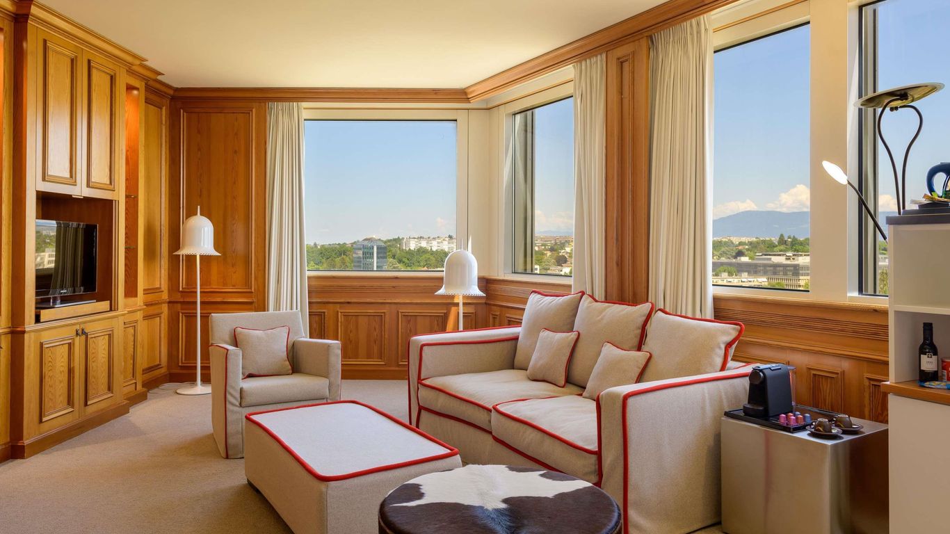 موفنبيك هوتل جينيفا