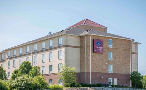 Comfort Suites Southport 89 2 0 4 Indianapolis Hotel Deals
