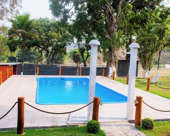 Seleto Hotel Express - Pinheiral - Bazén