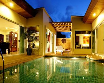 Karon Beach Walk Villa - Karon - Piscina