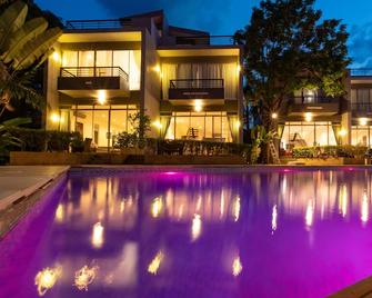 The local Phuket @ Phuket Ratchaburi - Si Sunthon - Pool