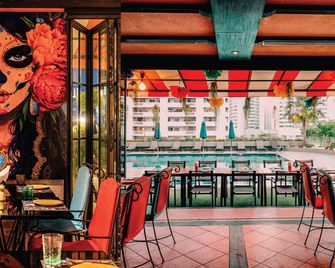 Rembrandt Hotel Bangkok - Bangkok