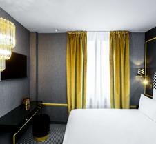 Snob Hotel by Elegancia