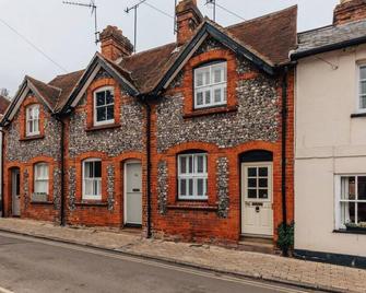 Honeysuckle terrace - Henley-on-Thames - Building