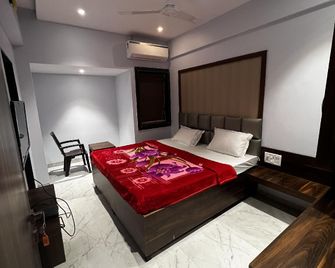 Hotel Modi Samrat - Aurangabad - Schlafzimmer