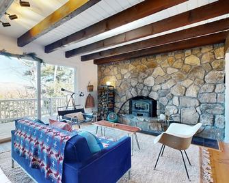 Heart Of The Mountains - Thornton - Sala de estar