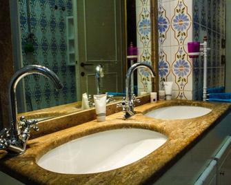 4 Season B&B Roma - Rome - Bathroom