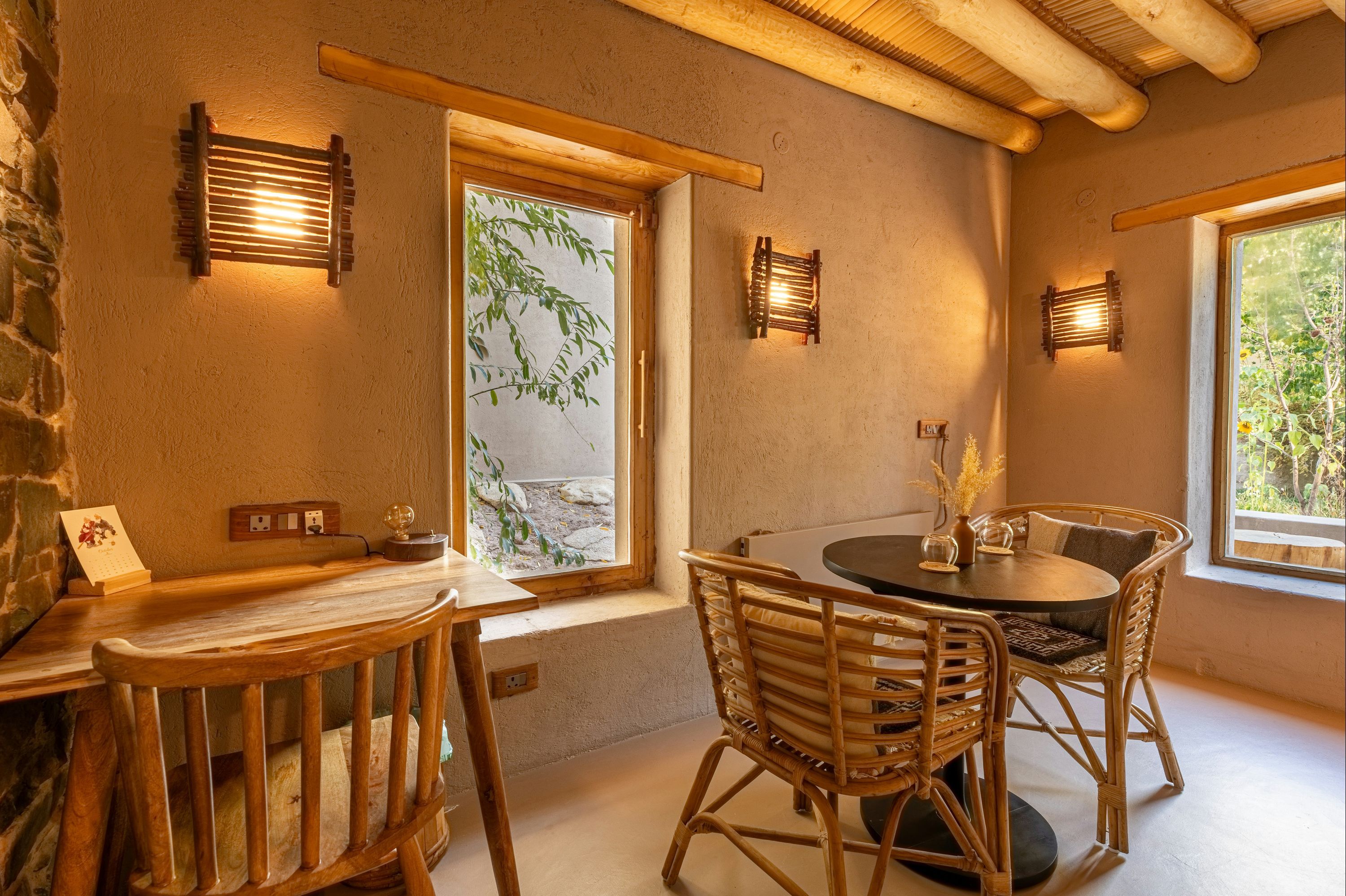 Dolkhar Resort - לה - חדר אוכל