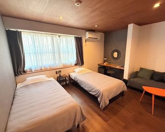 Zenya-Nakano - Nakano - Slaapkamer