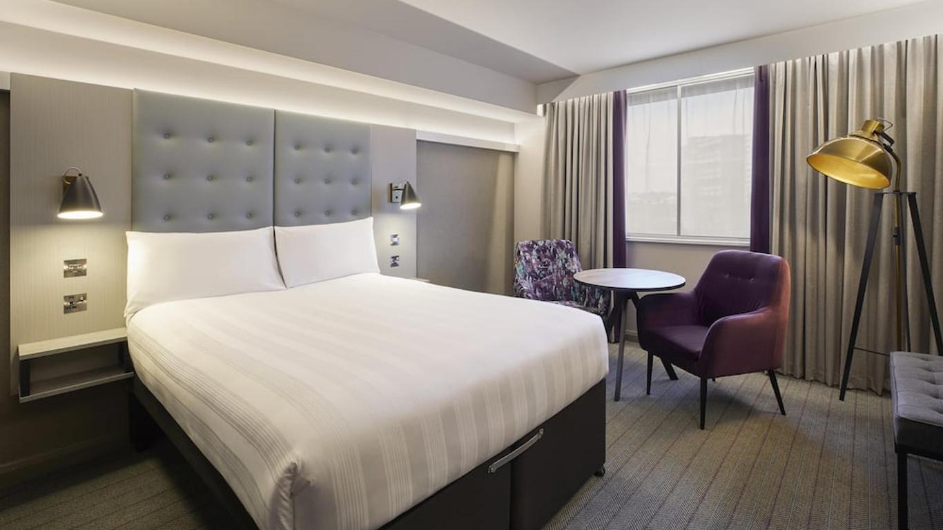 Premier Inn Cambridge A14 J32 Hotel