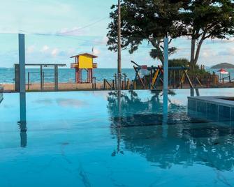 Pousada Roberto Monteiro - Frente Mar - Florianopolis - Vardagsrum