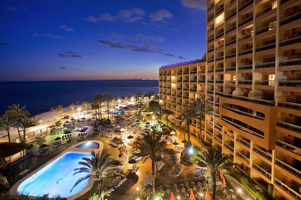 A Comprehensive Guide to Aparthotel Sunny Beach Benalmadena, Spain