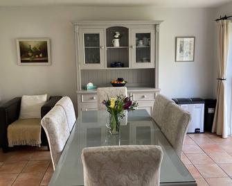 Cosy 3 bed holiday home - Kenmare - Salle à manger