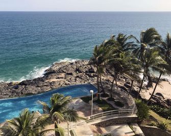 ميركيور سالفادور ريو فيرميلو هوتل - سلفادور - حوض السباحة