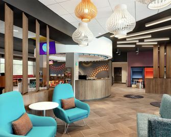Tru by Hilton Frisco Dallas - Frisco - Eetruimte