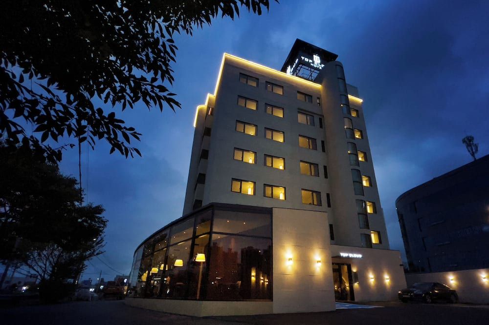 Topcloudhotel Gunsan - Gunsan - Budova