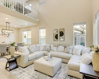 Mtn-View Gem With Private Yard Luxe Beau - Beaumont - Soggiorno