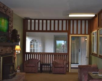 Henniker Motel - Henniker - Living room
